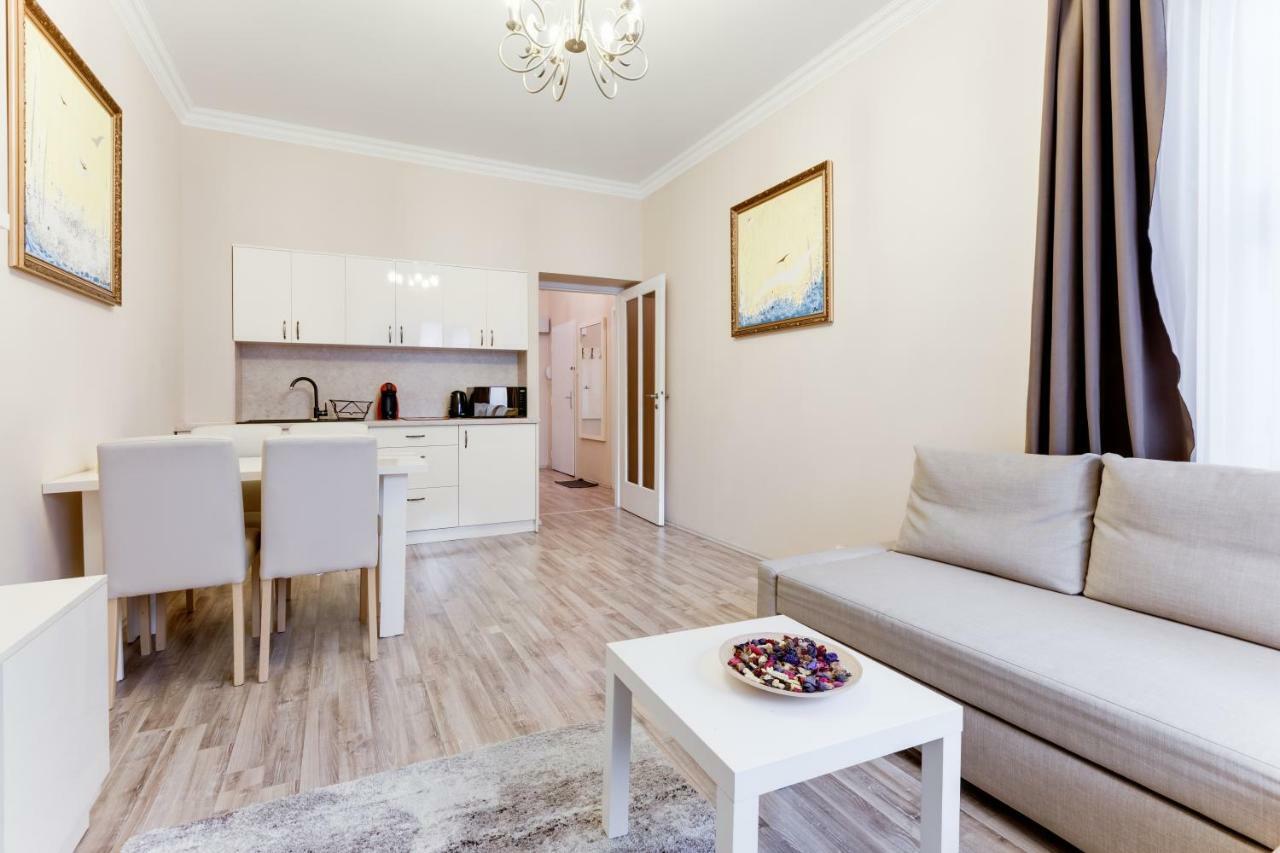 Apartment Masna 21 Praag Buitenkant foto