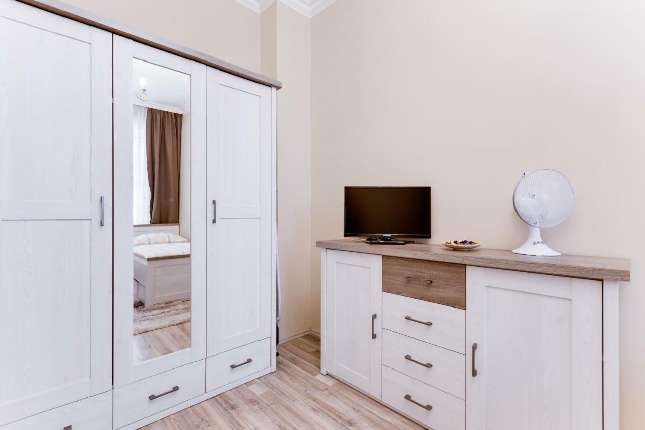 Apartment Masna 21 Praag Buitenkant foto